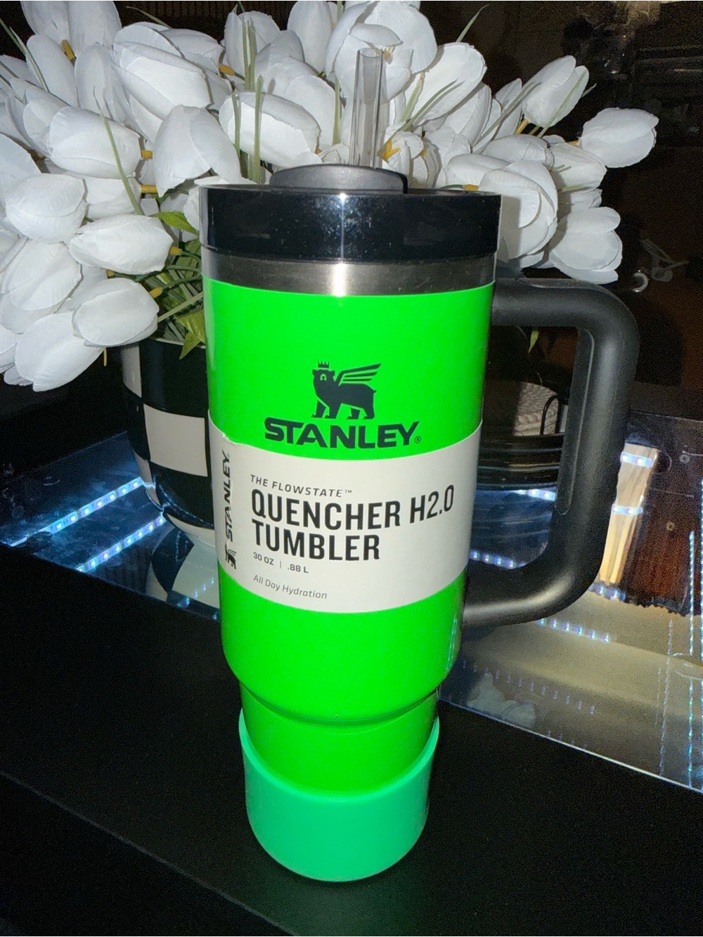 Stanley The Neon Collection Quencher 30oz Tumbler
(Authentic DickSportingGoods)